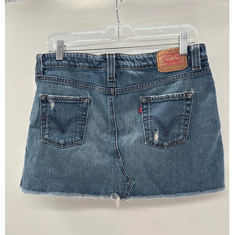 Vintage Levi's Skirt Jean Denim Mini‎ Women Juniors 9  32 Waist Size Medium Blue